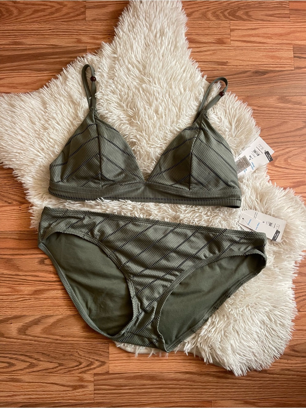 Time and Tru Two Piece Bathing Suit NWT XL
